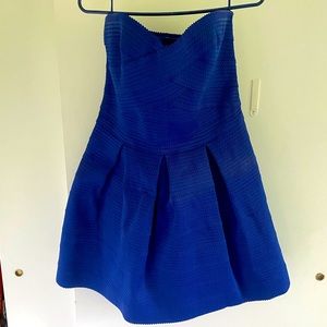 Blue strapless dress